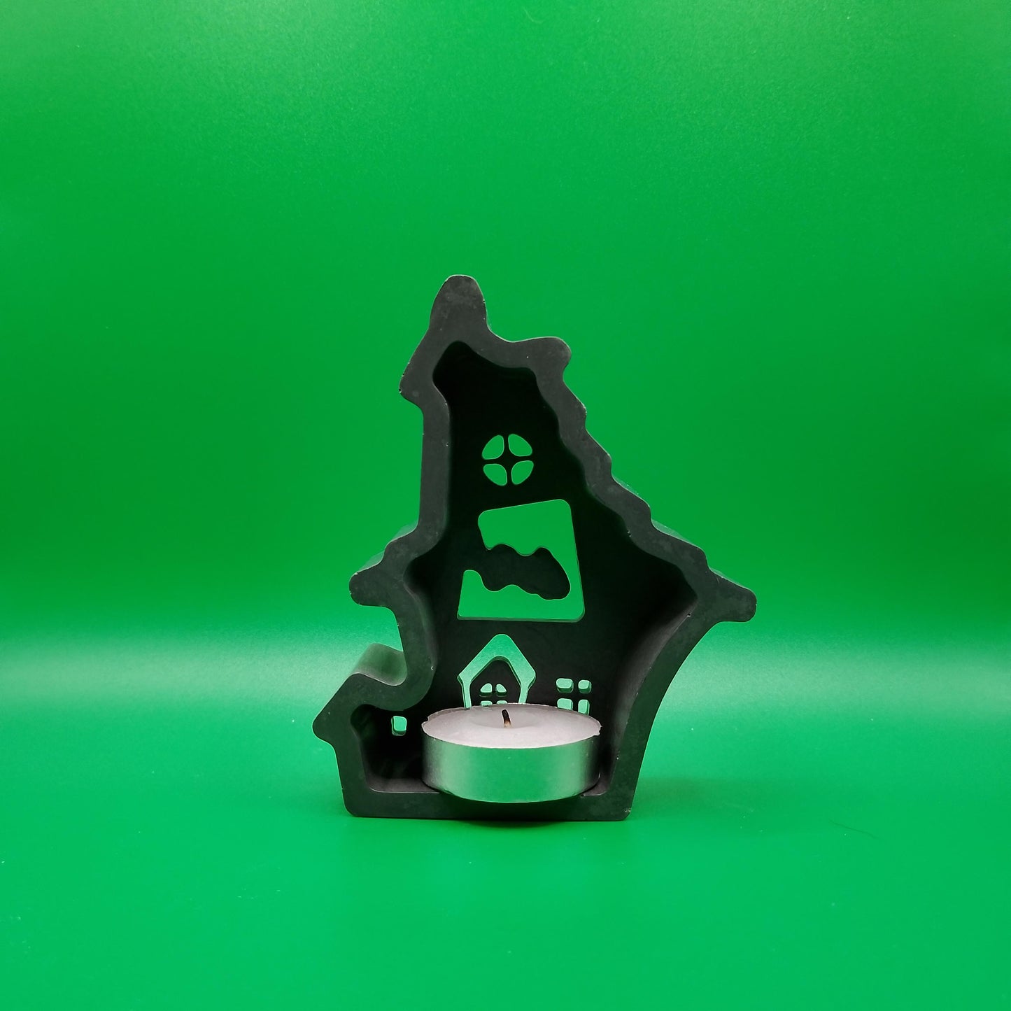 Hollow Ghost House