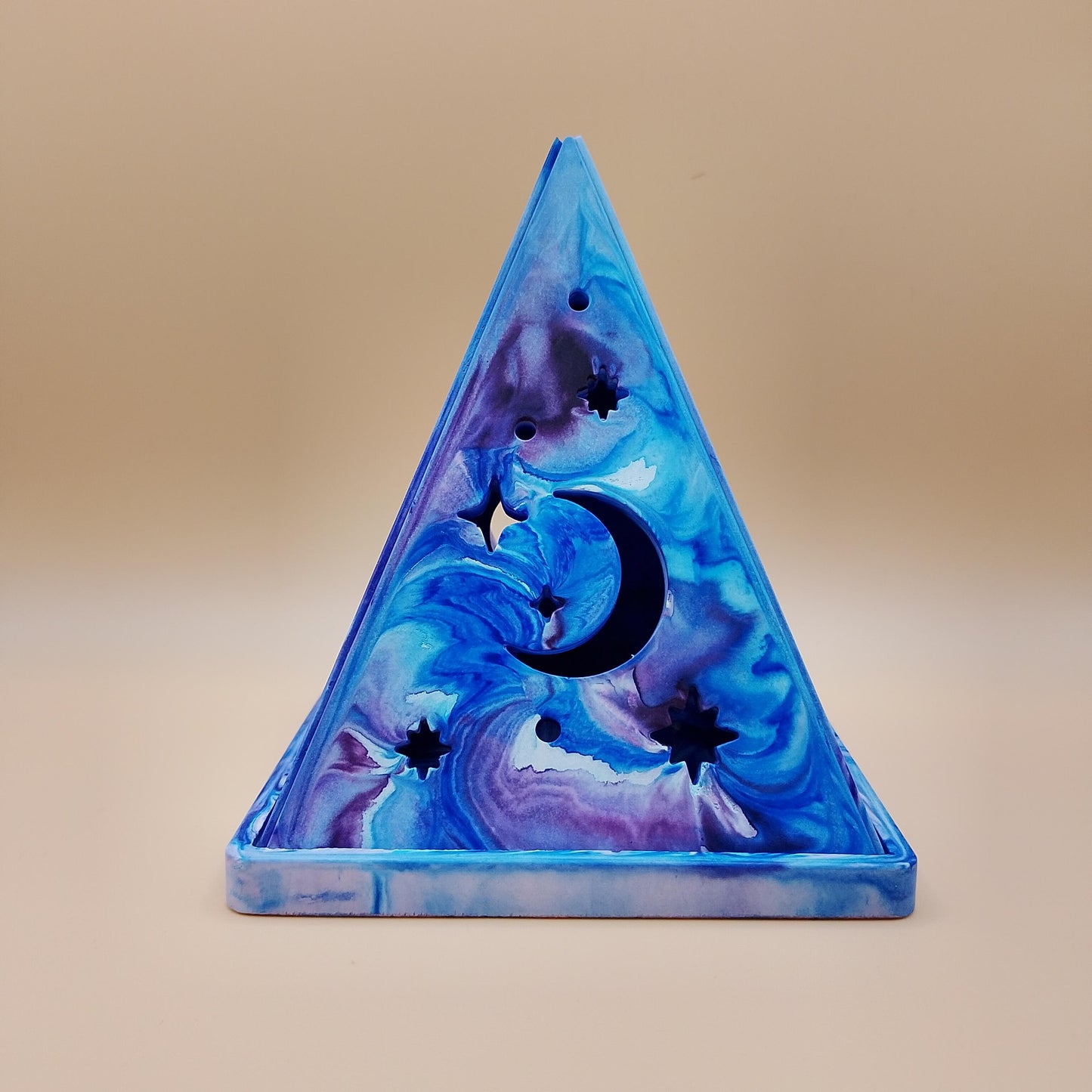 Pyramid Tealight Burner